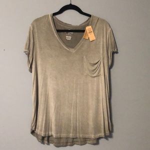 Soft & Sexy American Eagle XL Women’s Gray T-shirt